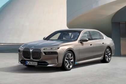 Top 10 Benefits of Luxury Sedan Cars 2026: Why They Stand Out in Today's Market