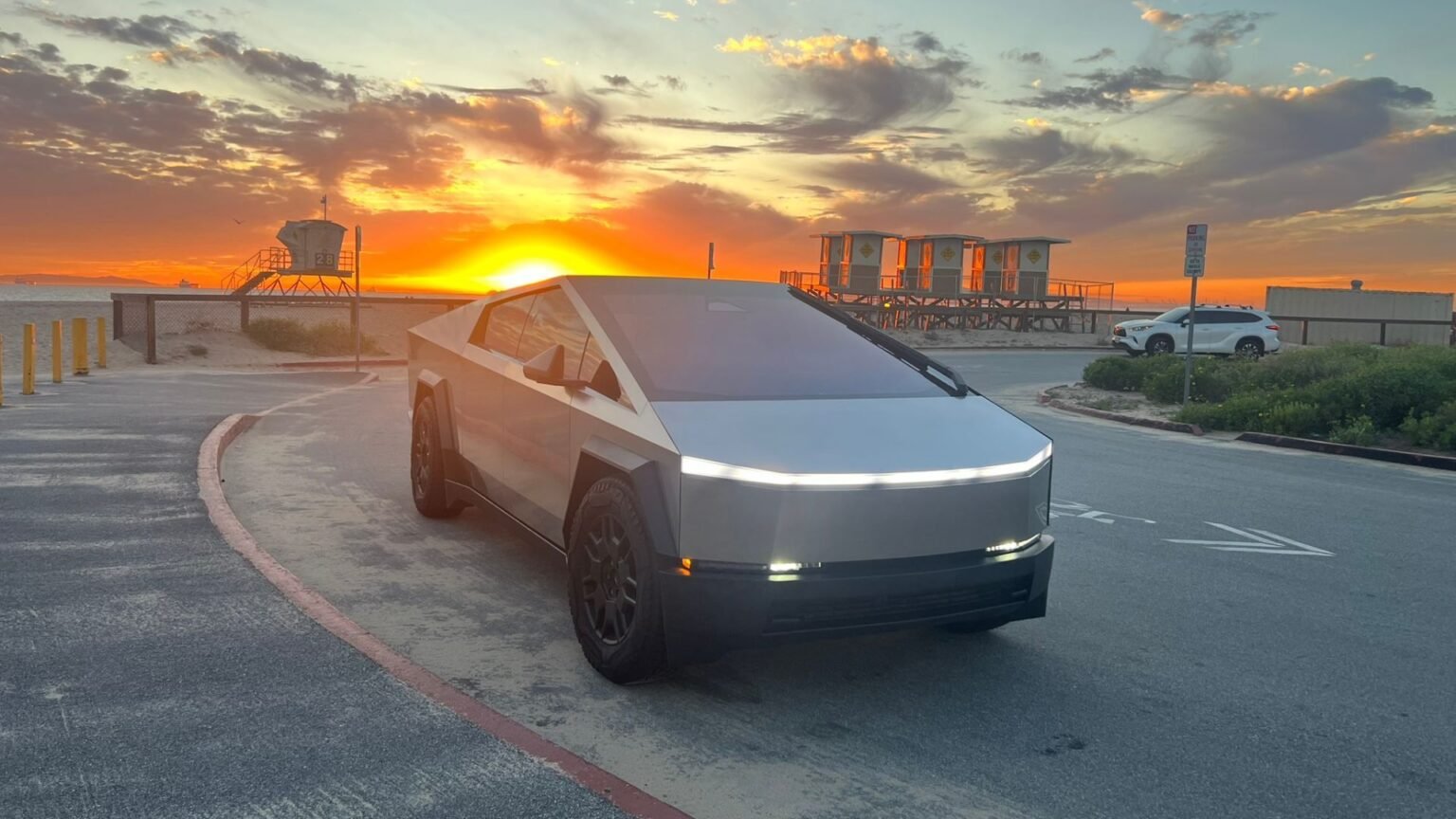 Tesla Cybertruck $60k Variant Cancelled Just 10 Days After Launch